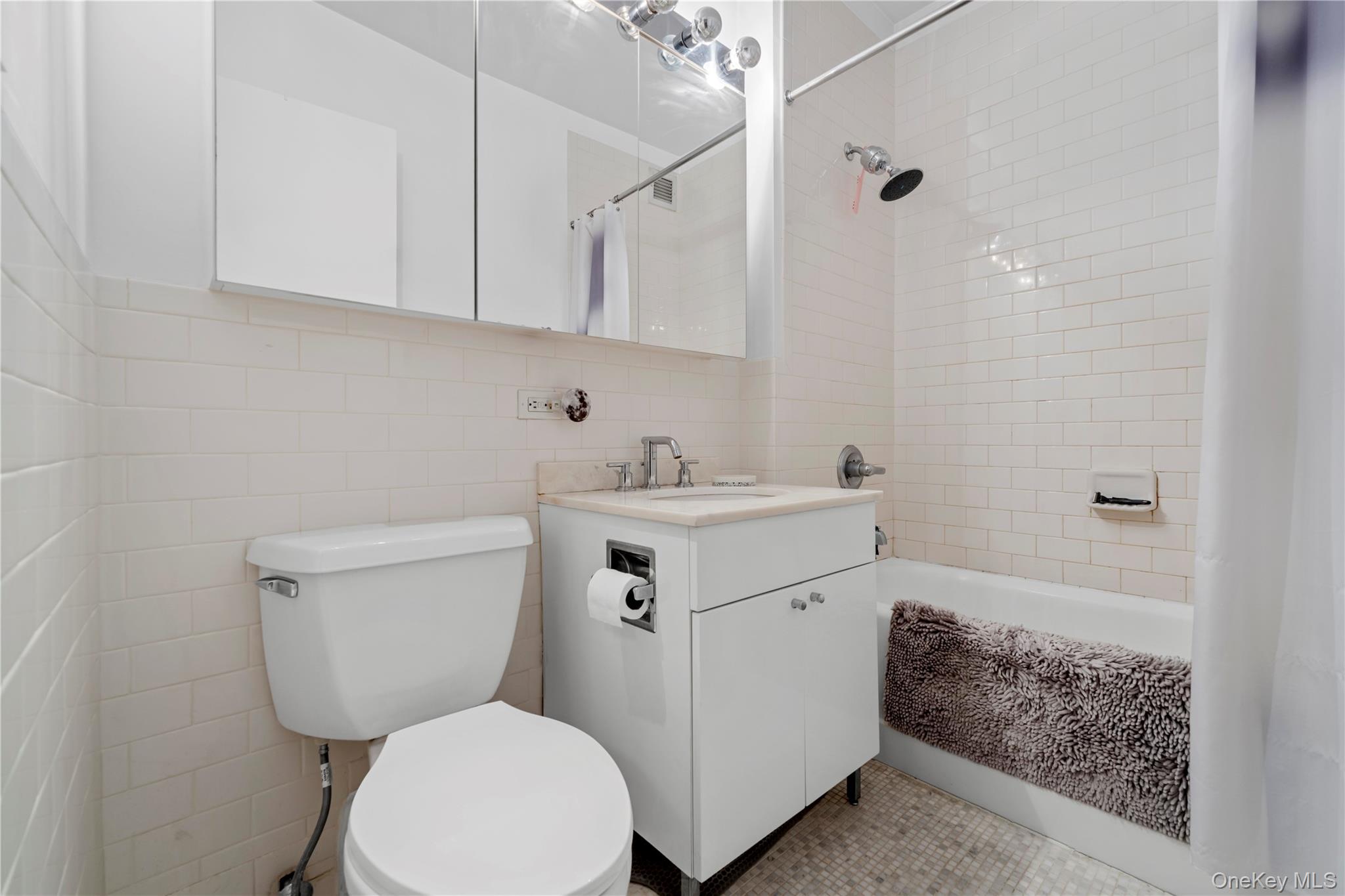 99 John Street 626 Property Photo 19