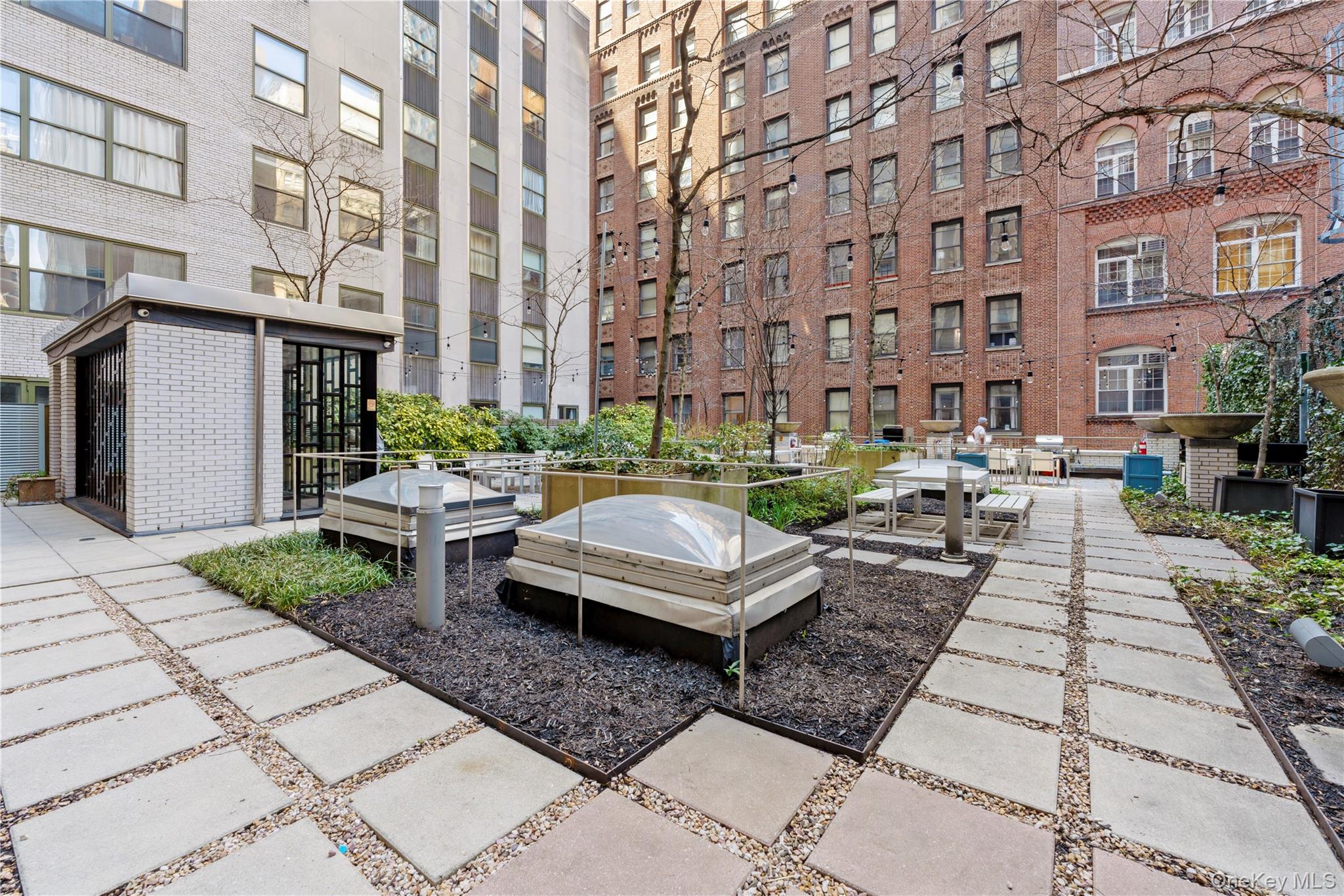 99 John Street 626 Property Photo 20