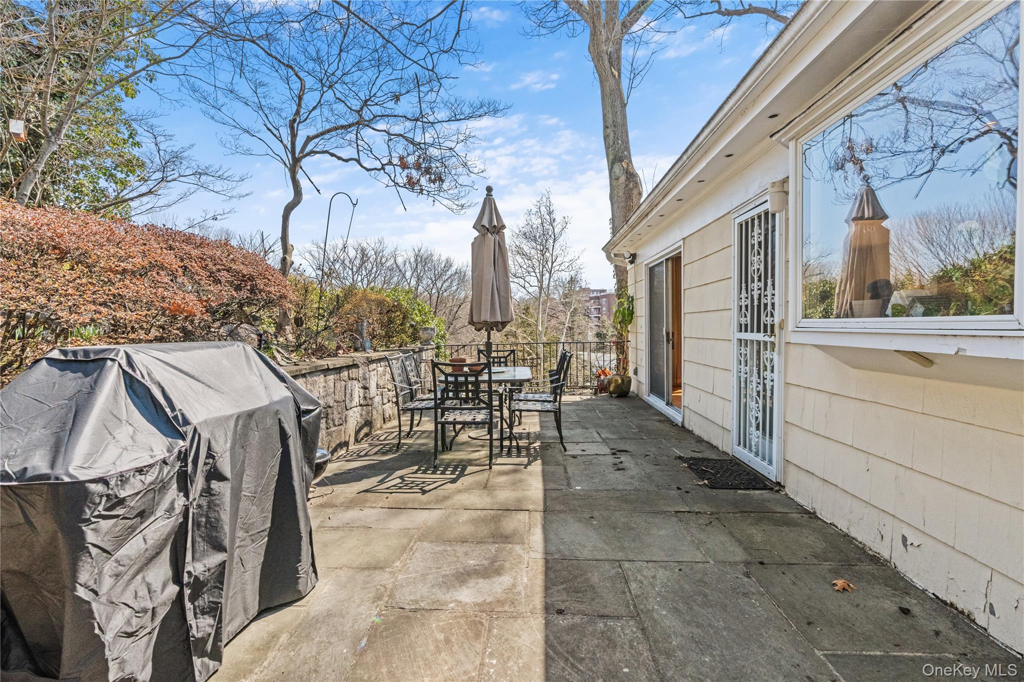 18 Devon Road Property Photo 29