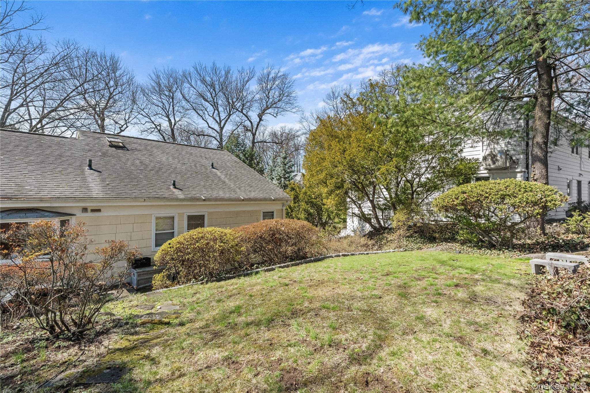 18 Devon Road Property Photo 31