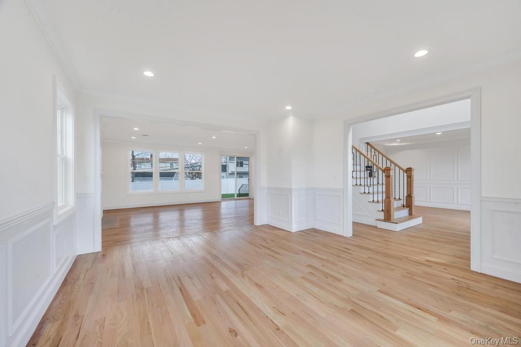 89 West Avenue Property Photo 12