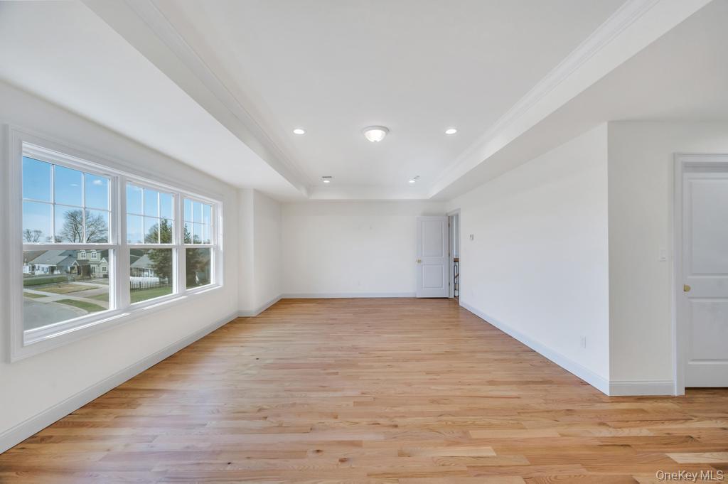 89 West Avenue Property Photo 20