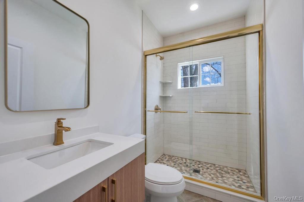 89 West Avenue Property Photo 24