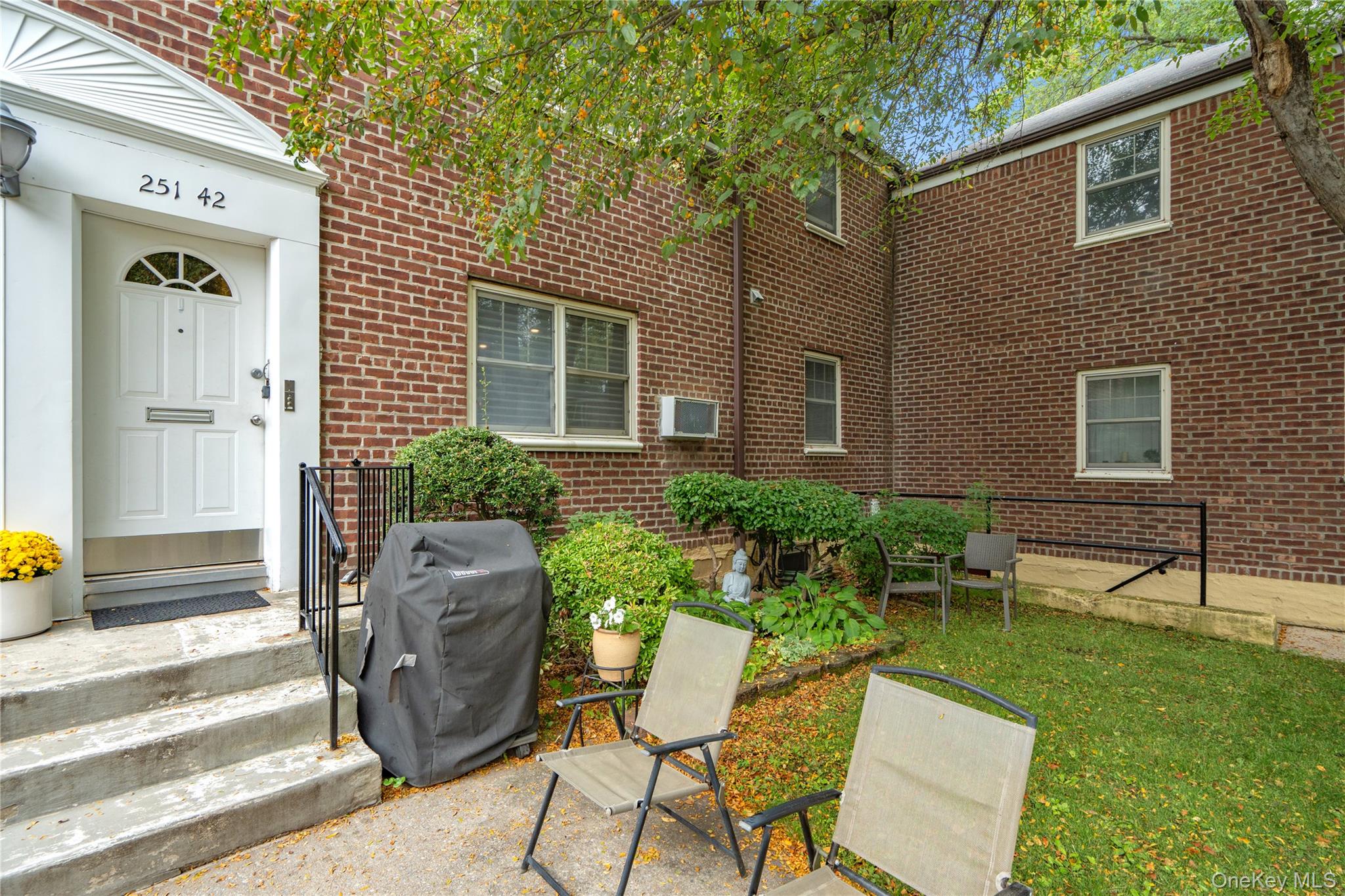 251-42 61st Avenue #3-1150 Property Photo 21