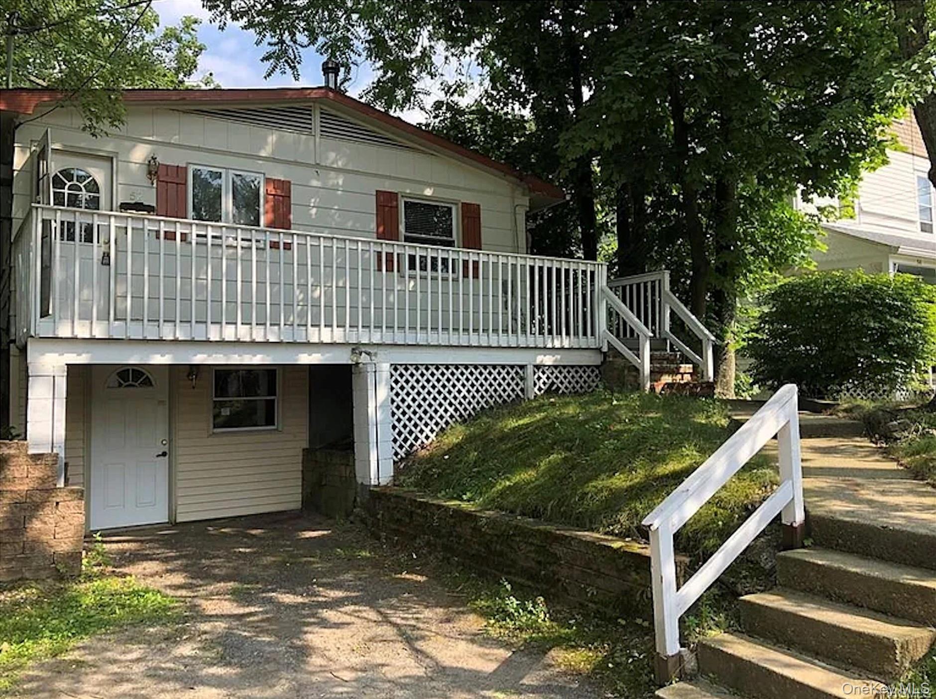 52 Horton Avenue Property Photo 1
