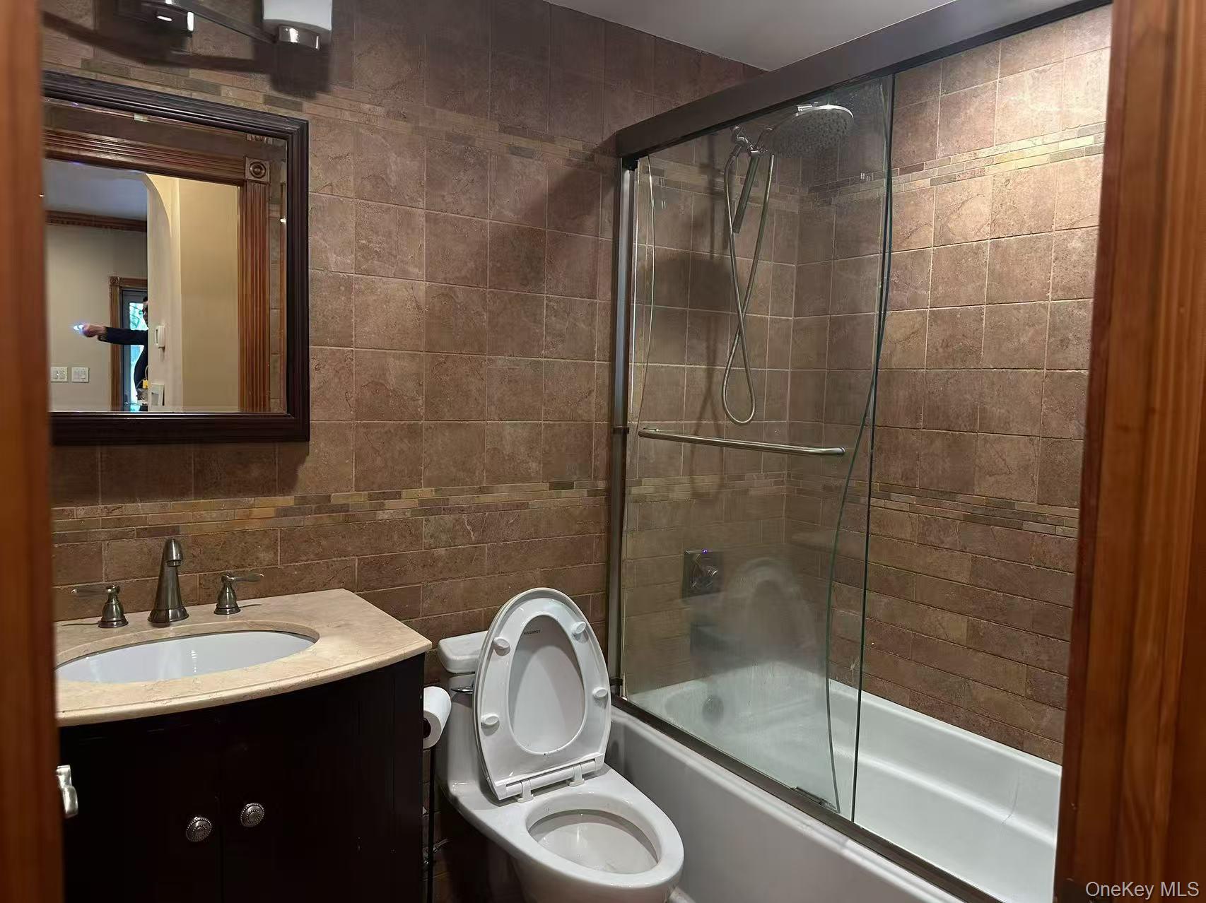 8860 240th Street Property Photo 10