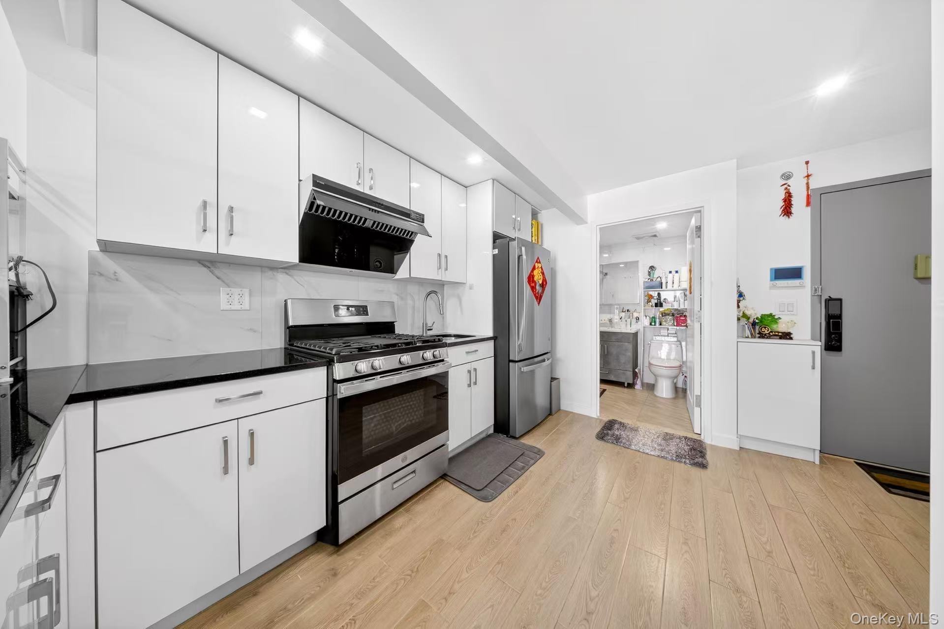 143-16 41st Ave 4e Property Photo 7