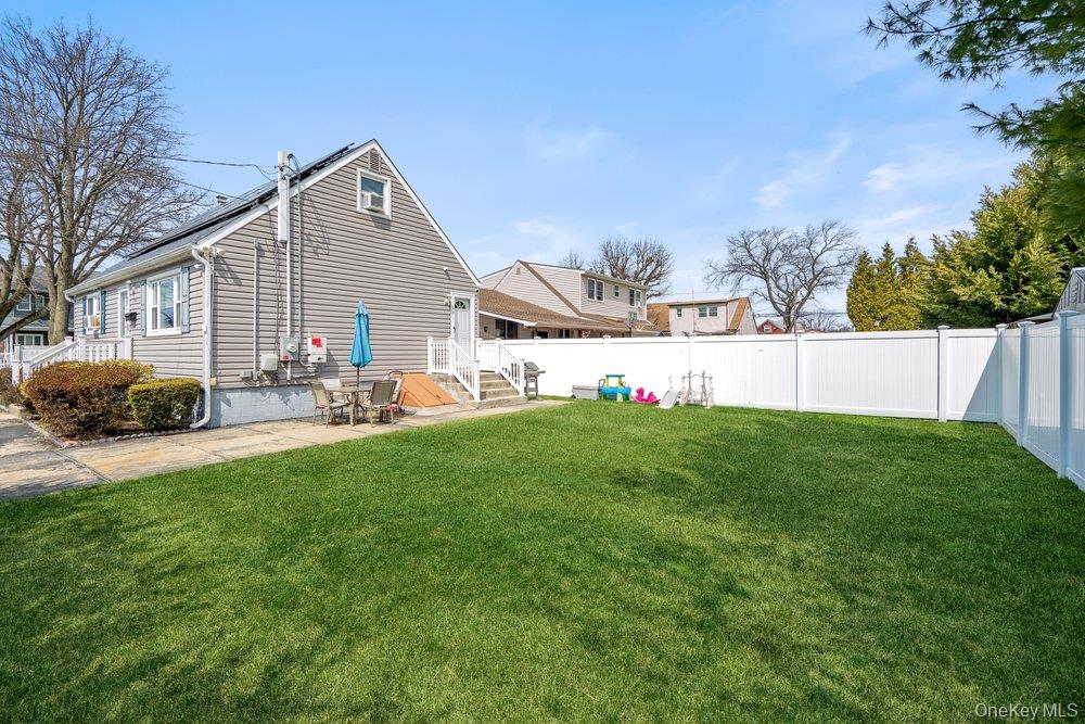 290 38 Th Street Property Photo 21