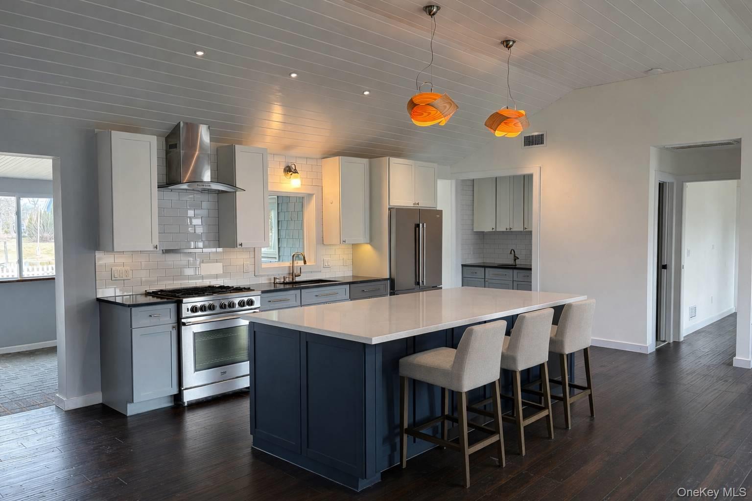 21 Tarpon Road Property Photo 8