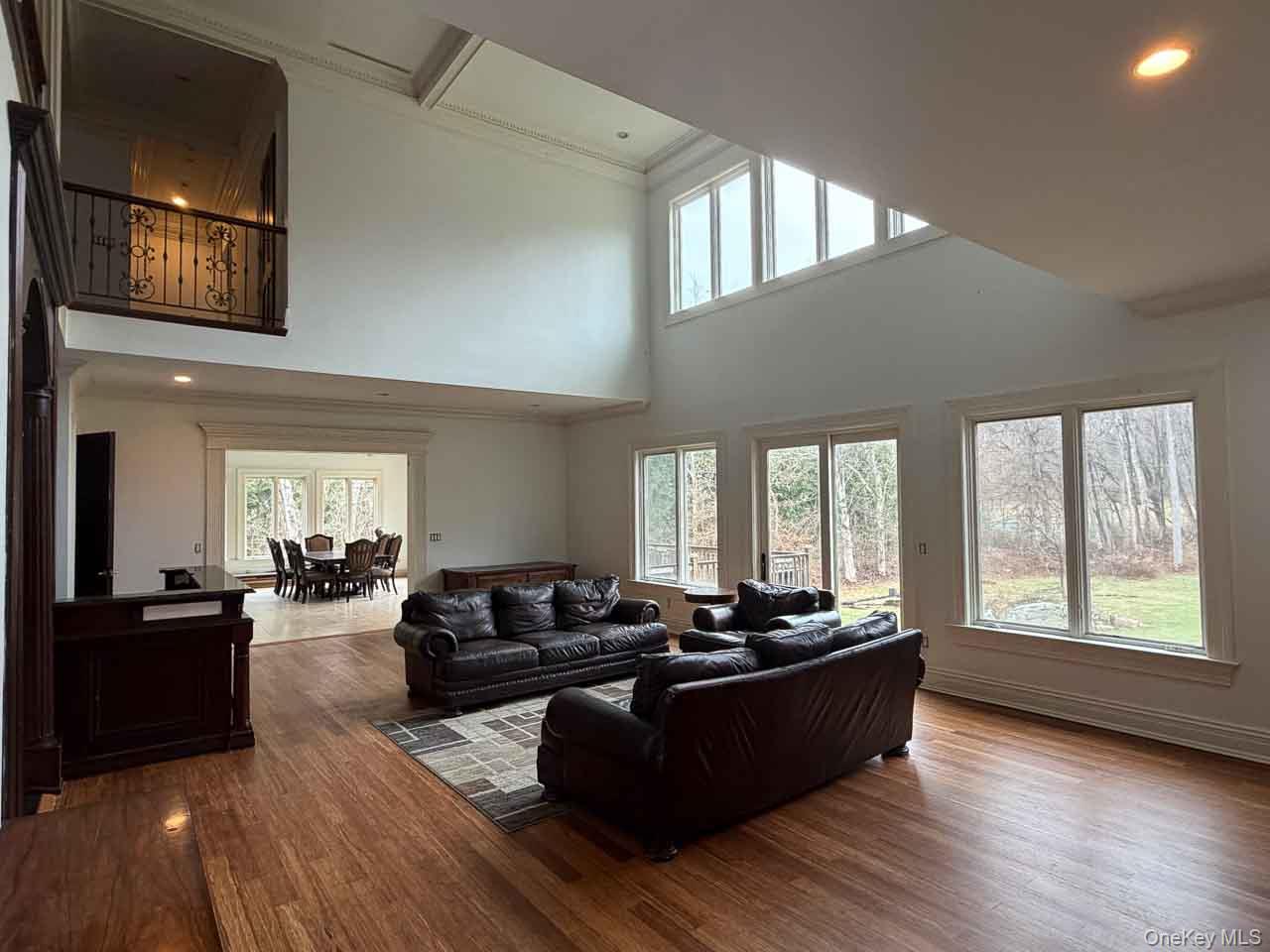 180 Stone Hill Road Property Photo 4