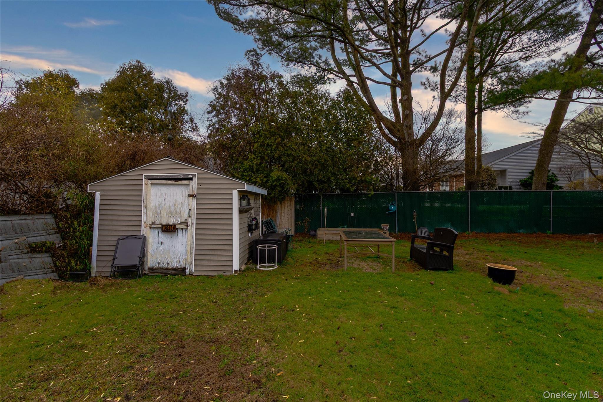27 Pearsall Place Property Photo 4