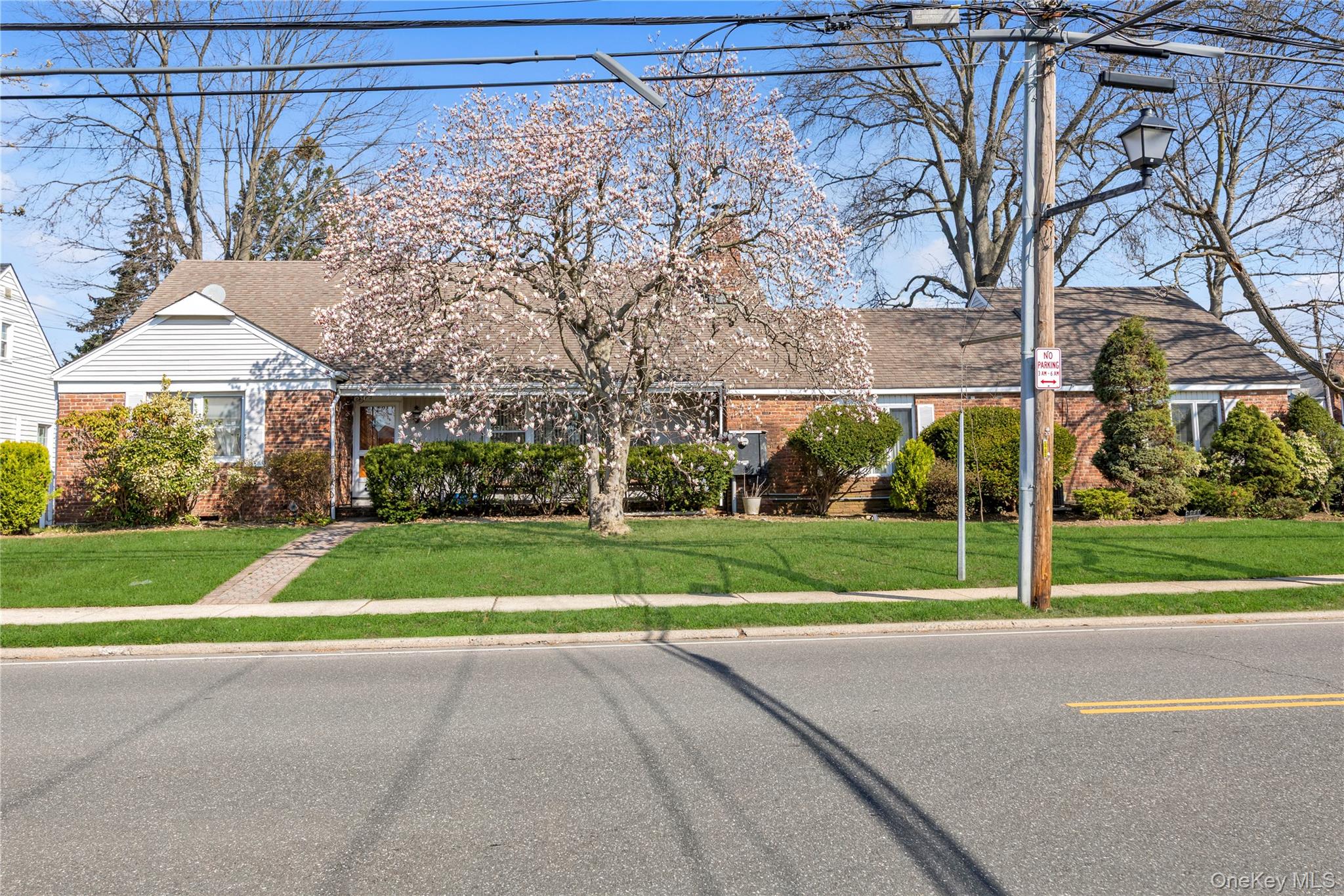 376 1st Street Property Photo 1