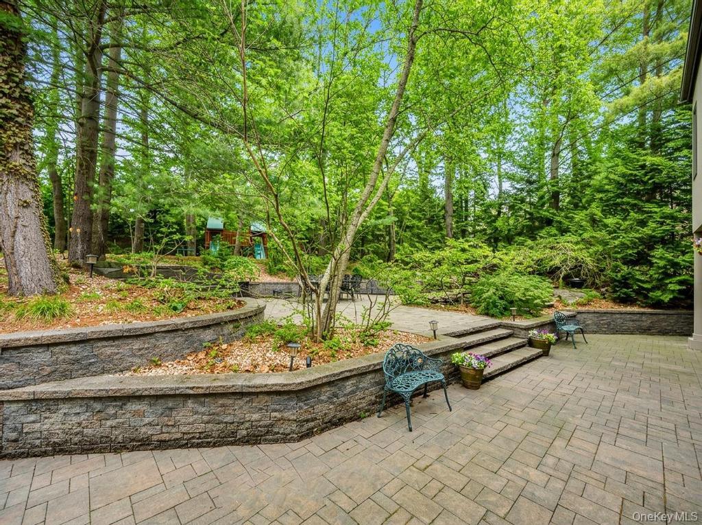 1 Audubon Gate Property Photo 38