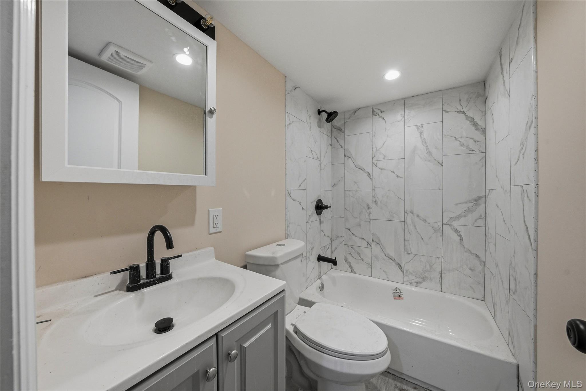 140-51 169th Street Property Photo 8