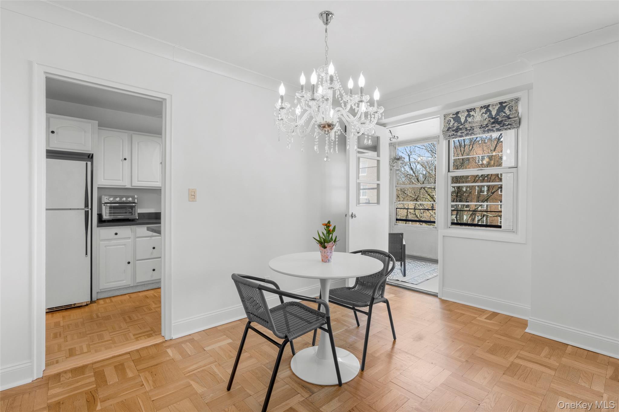 3 Washington Square 4d Property Photo 11