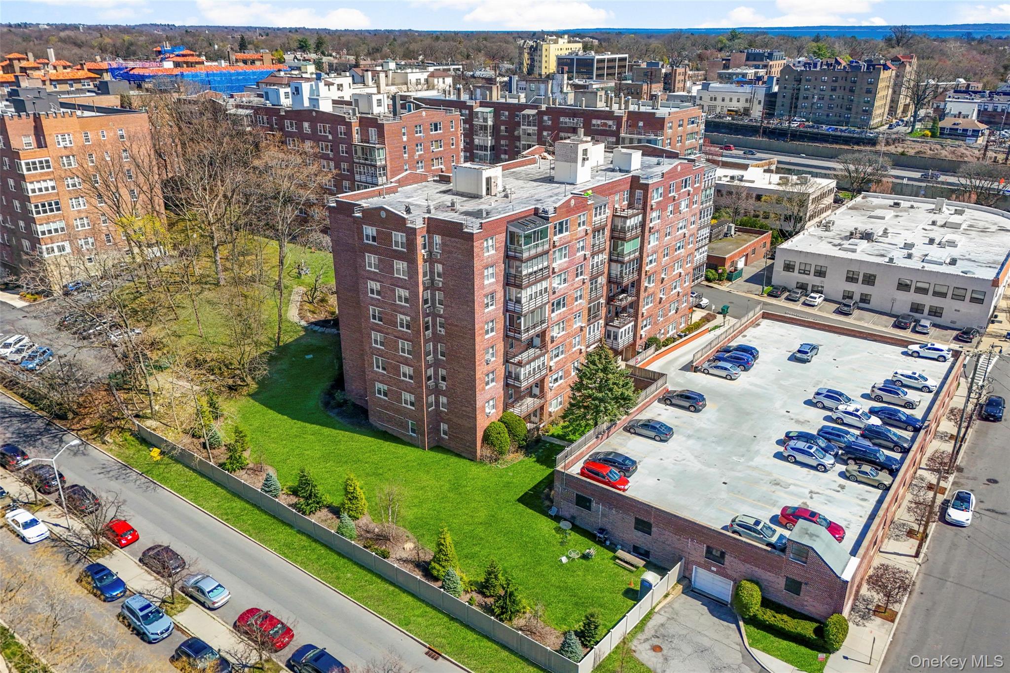 3 Washington Square 4d Property Photo 25