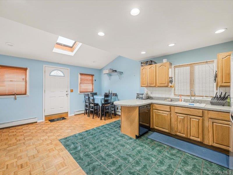 3229 Glennon Place Property Photo 3