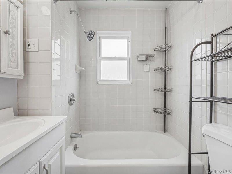 3229 Glennon Place Property Photo 11