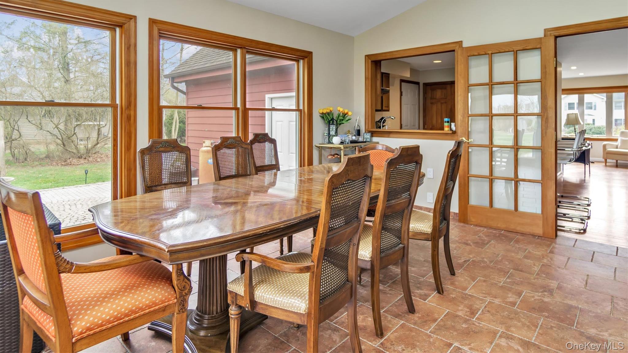 120 Promenade Drive Property Photo 12