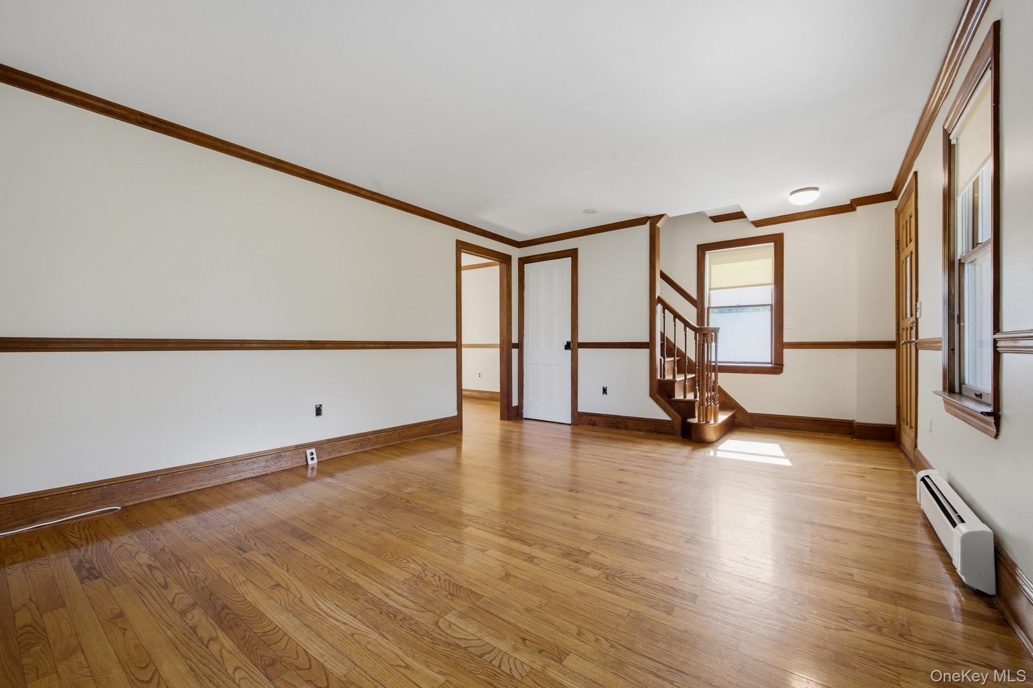 302 E Broadway Property Photo 14