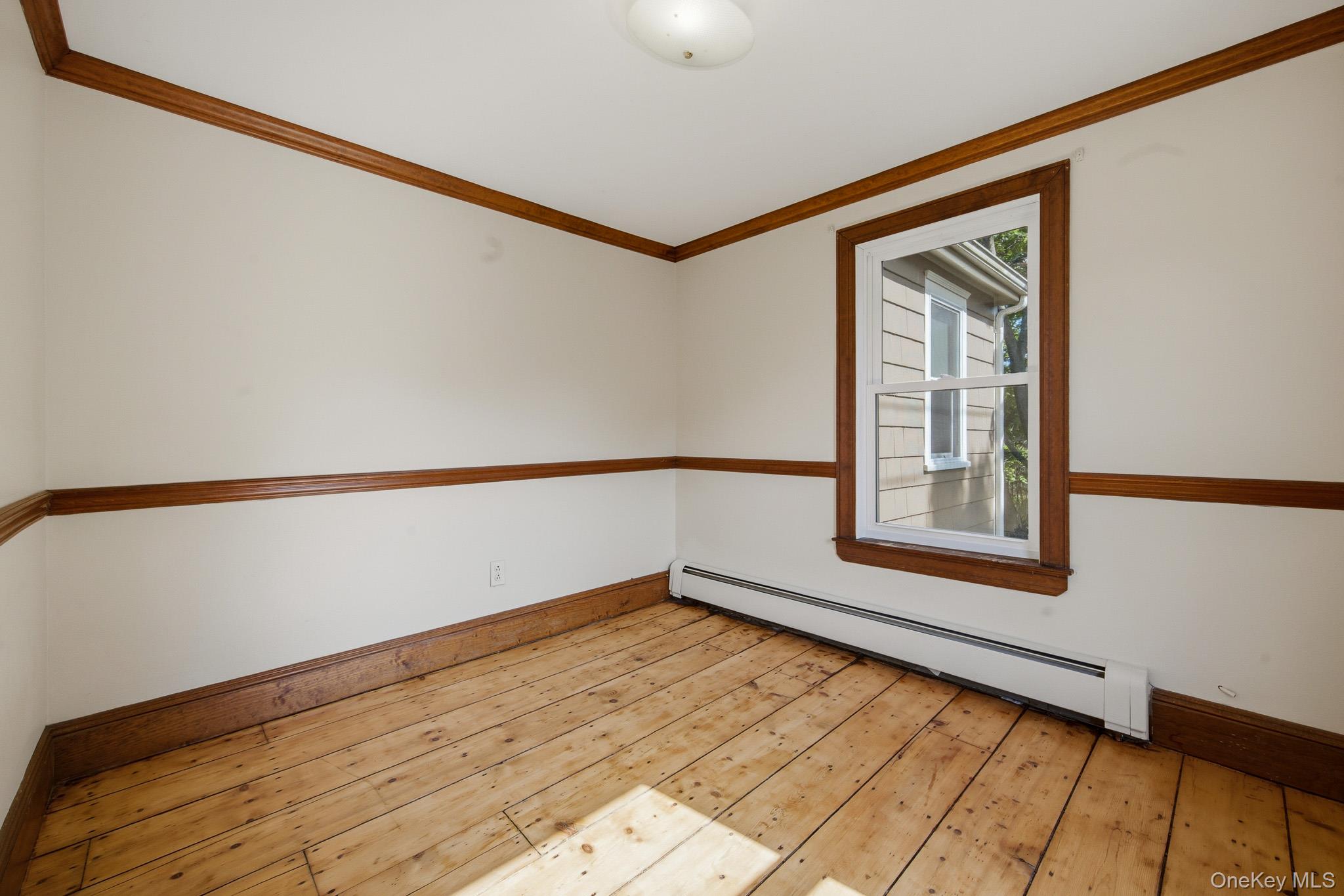 302 E Broadway Property Photo 16