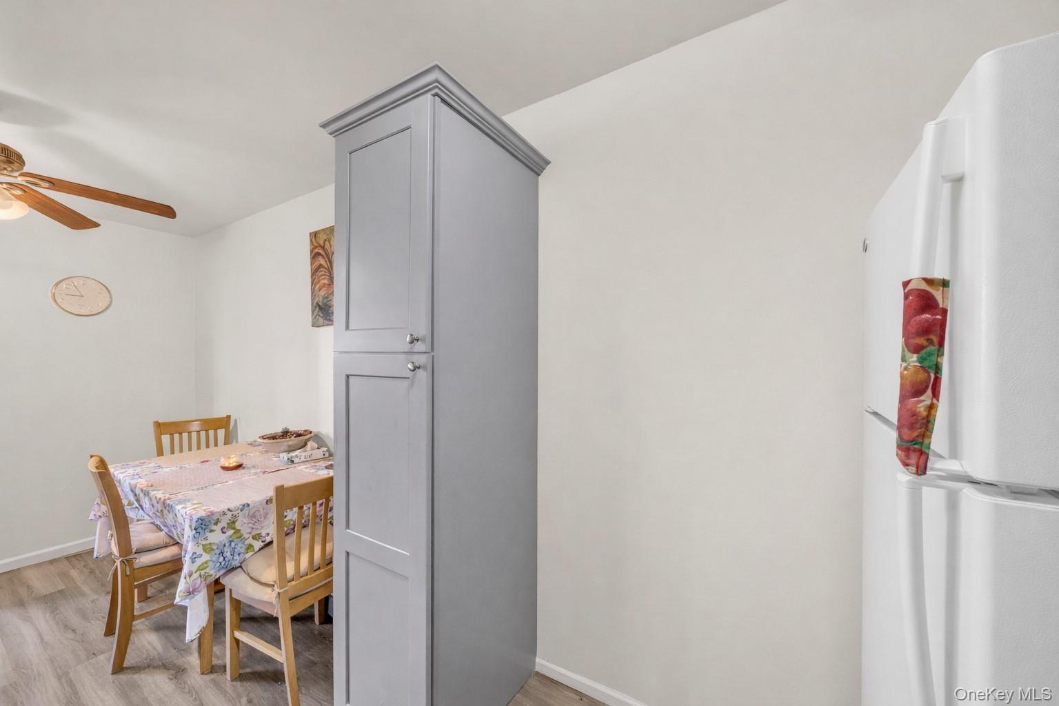 290 Lowndes Avenue C Property Photo 7