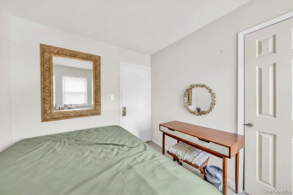 290 Lowndes Avenue C Property Photo 11