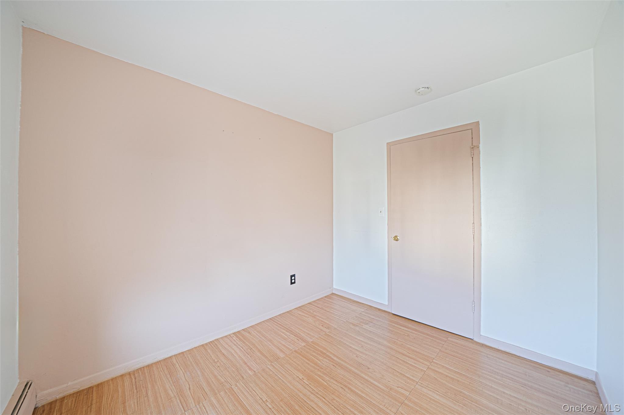 290 Lowndes Avenue C Property Photo 13
