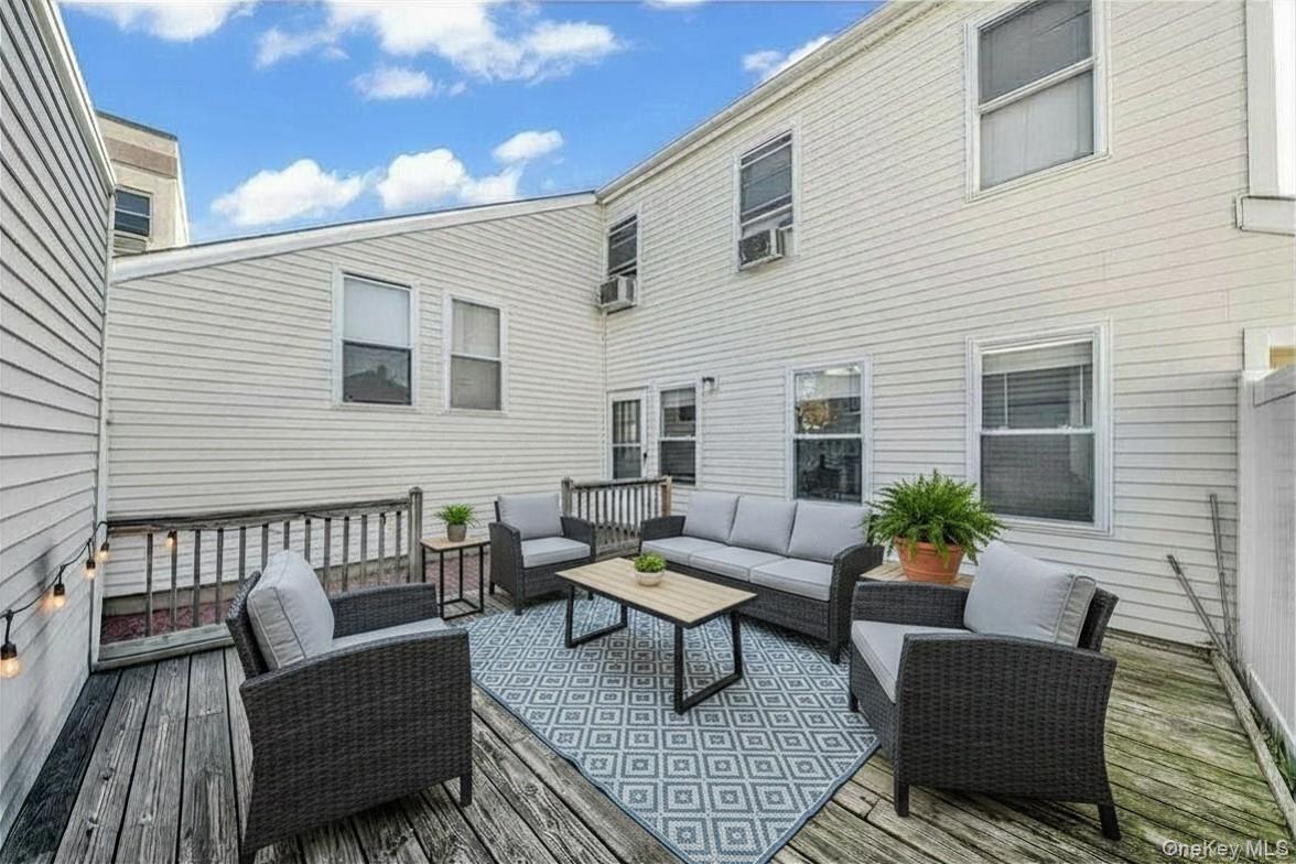 290 Lowndes Avenue C Property Photo 18