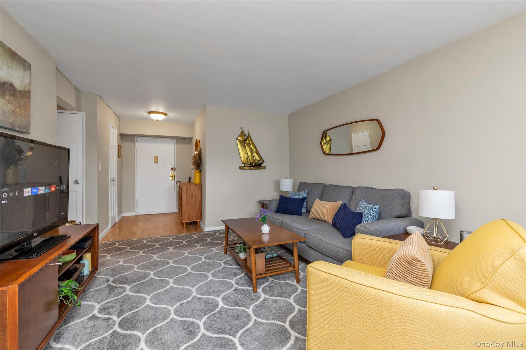124 S Park Avenue 1-p Property Photo 6