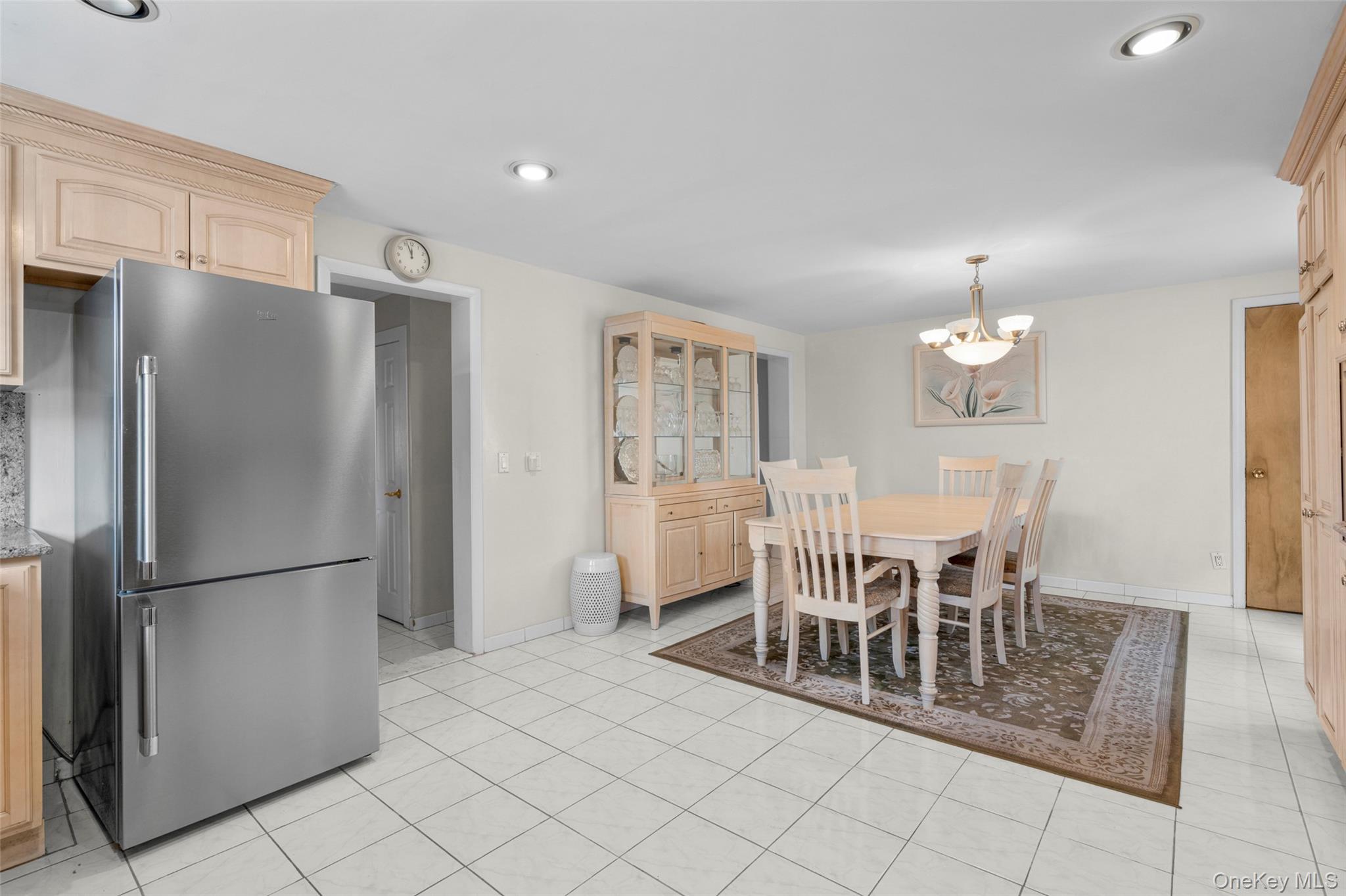 31 Elmwood Avenue Property Photo 6
