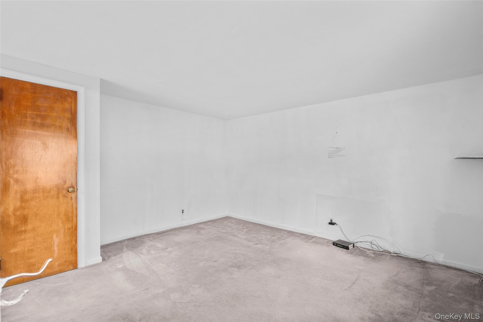 31 Elmwood Avenue Property Photo 11