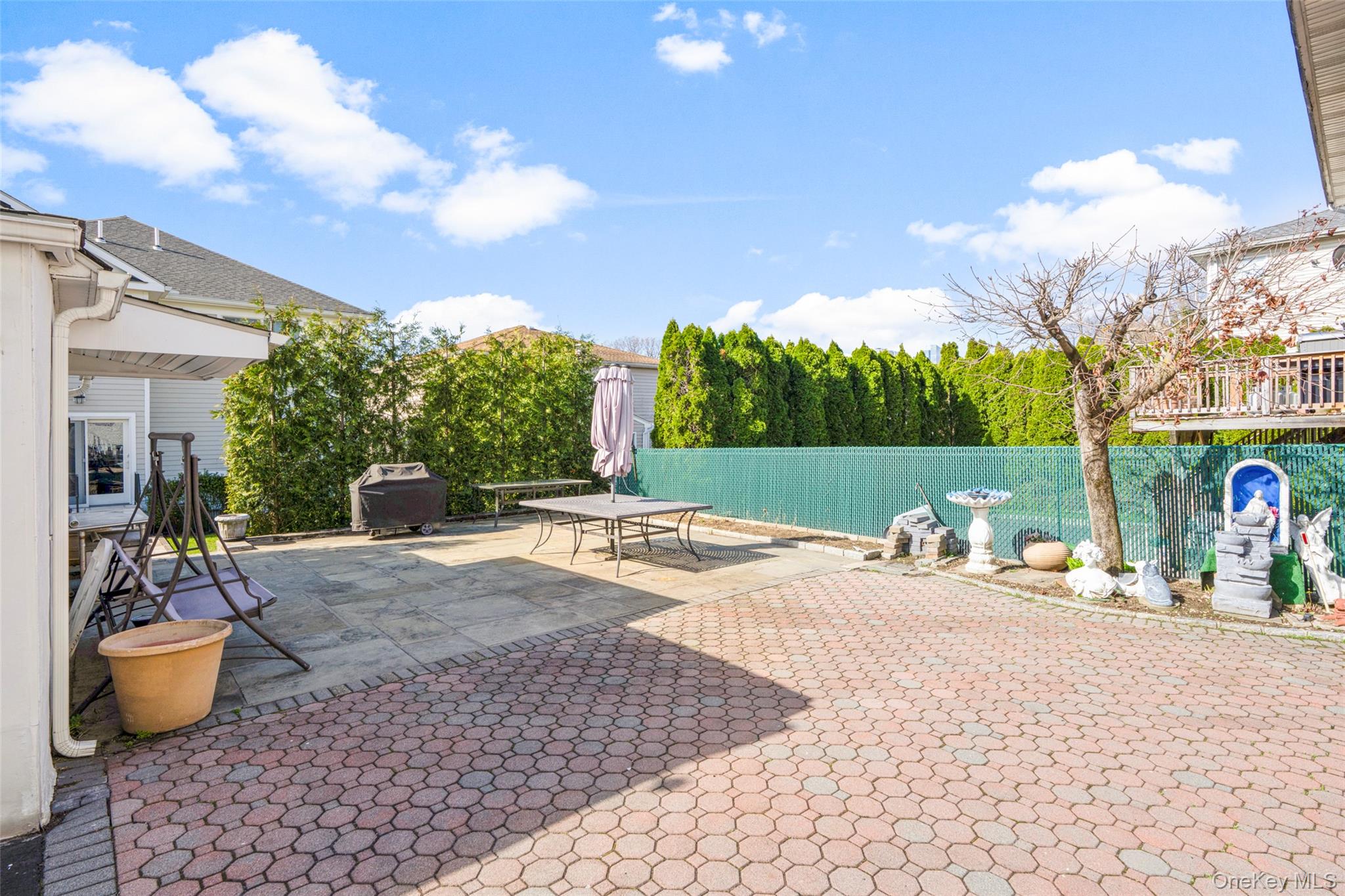 31 Elmwood Avenue Property Photo 22