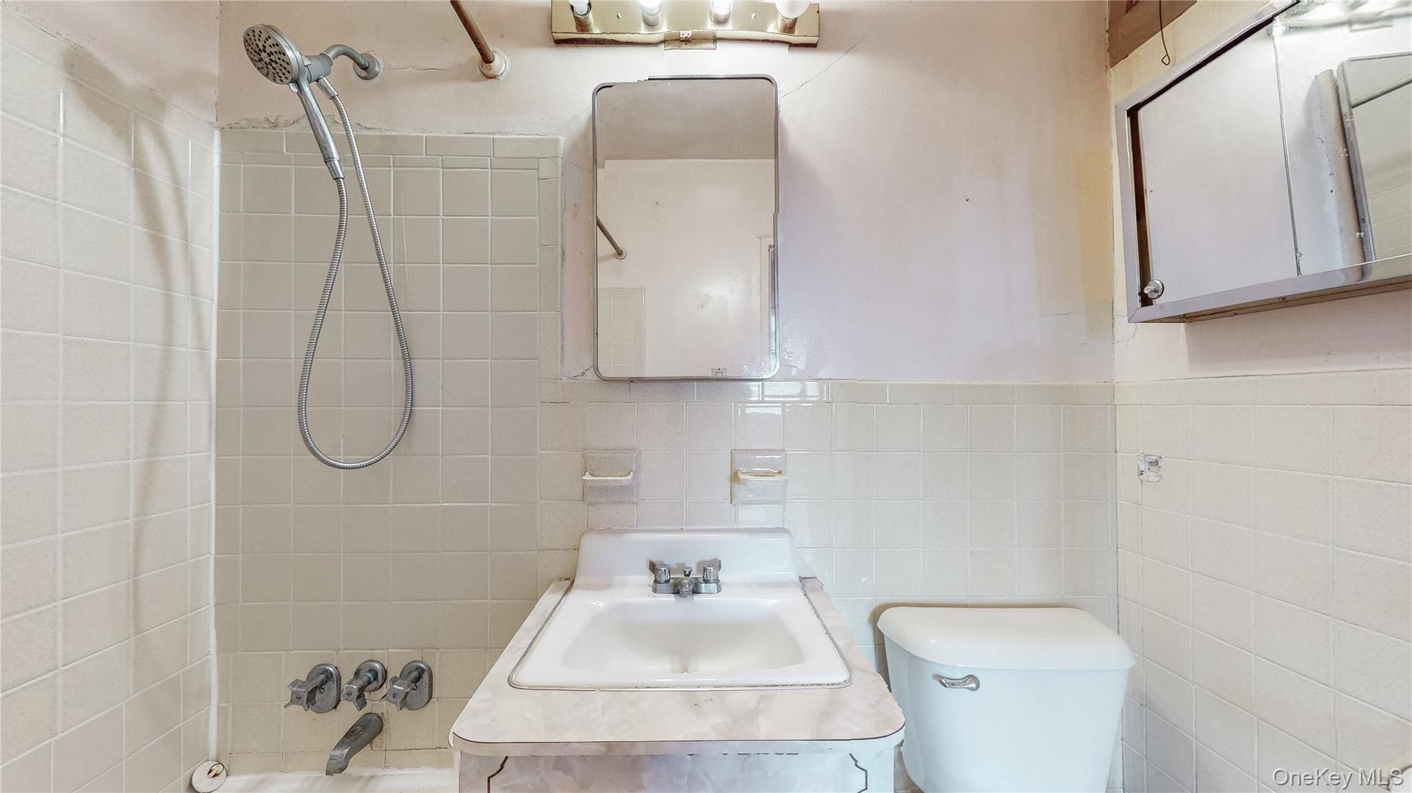 464 Neptune Avenue 23f Property Photo 10