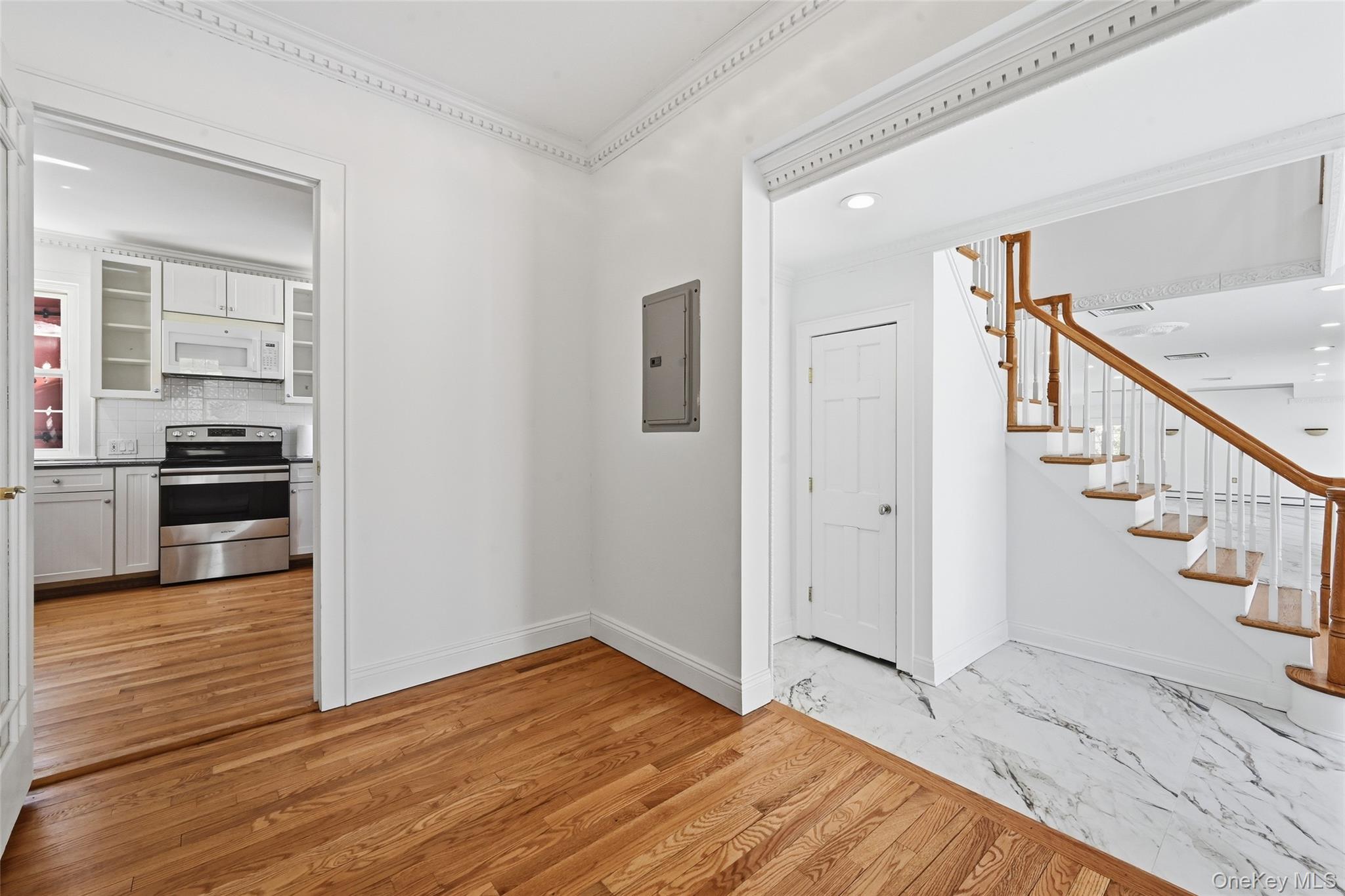 22 Brookville Road Property Photo 15