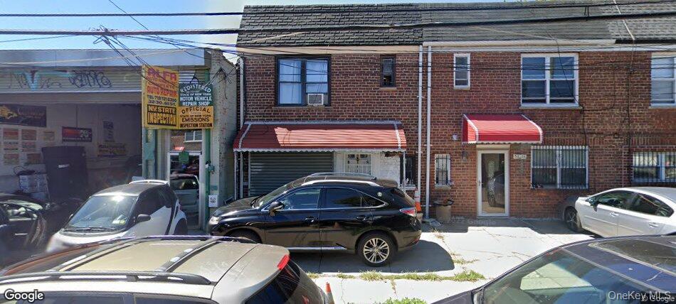3228 61st Street Property Photo 1