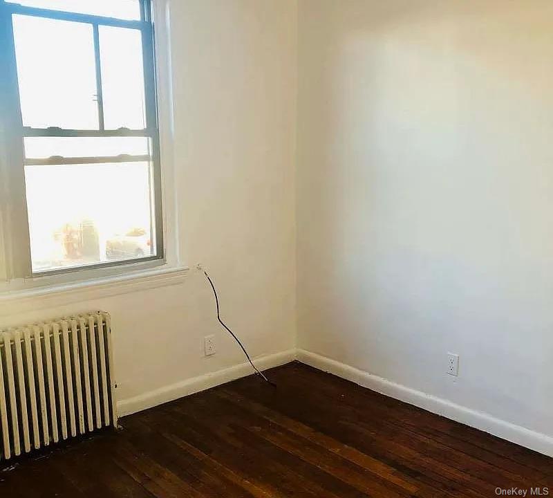 3228 61st Street Property Photo 2