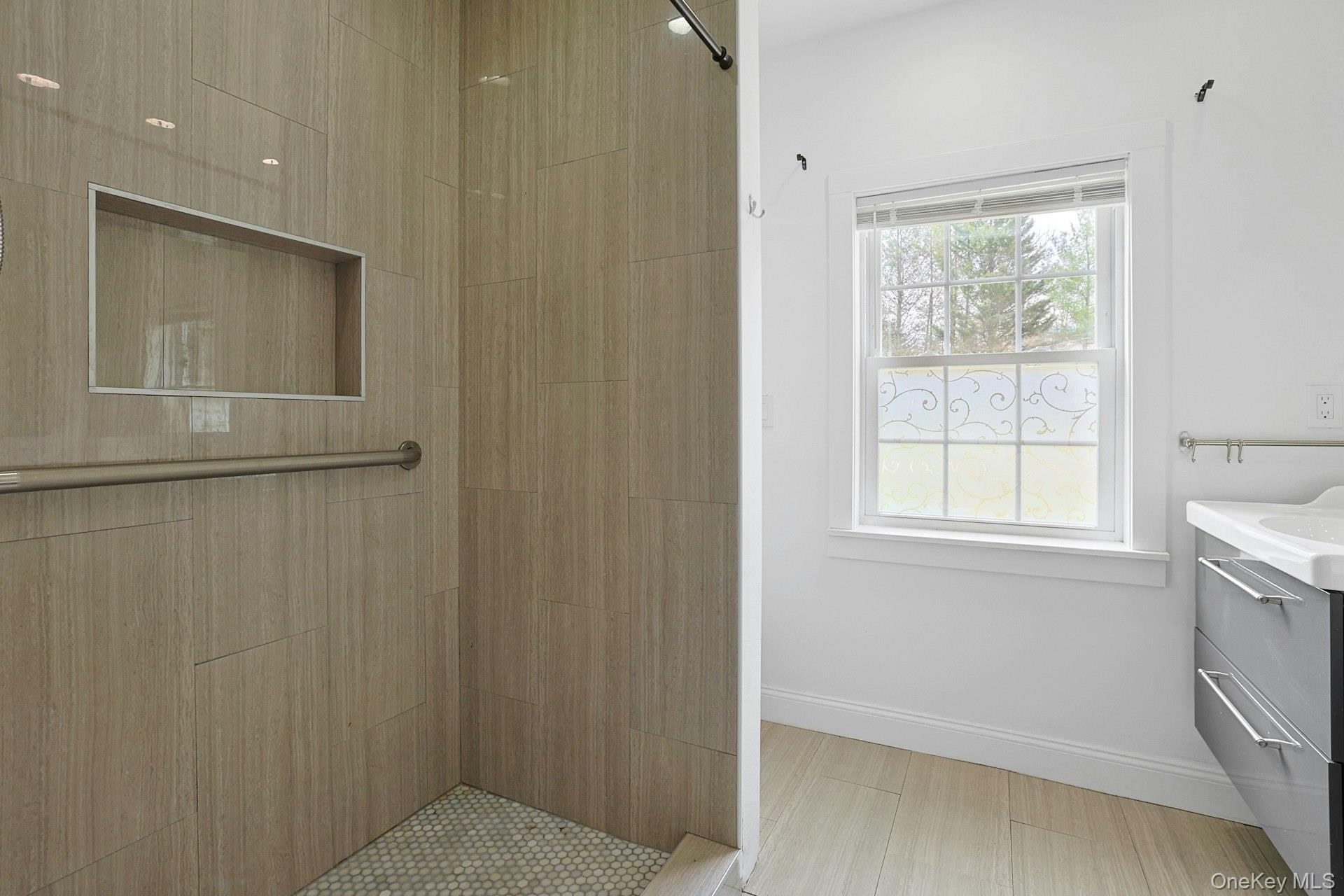 200 Bardonia Road Property Photo 12