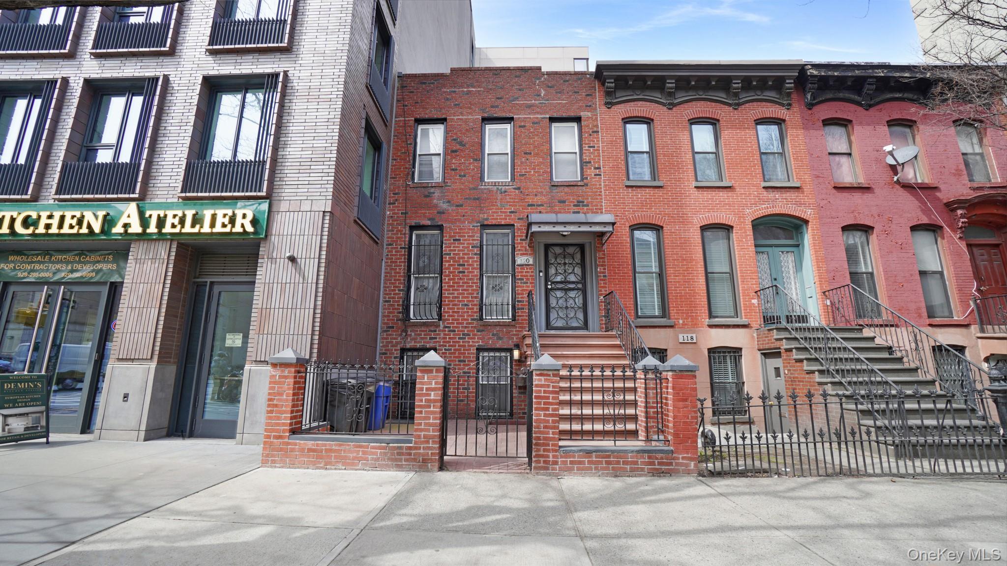 120 4th Avenue
