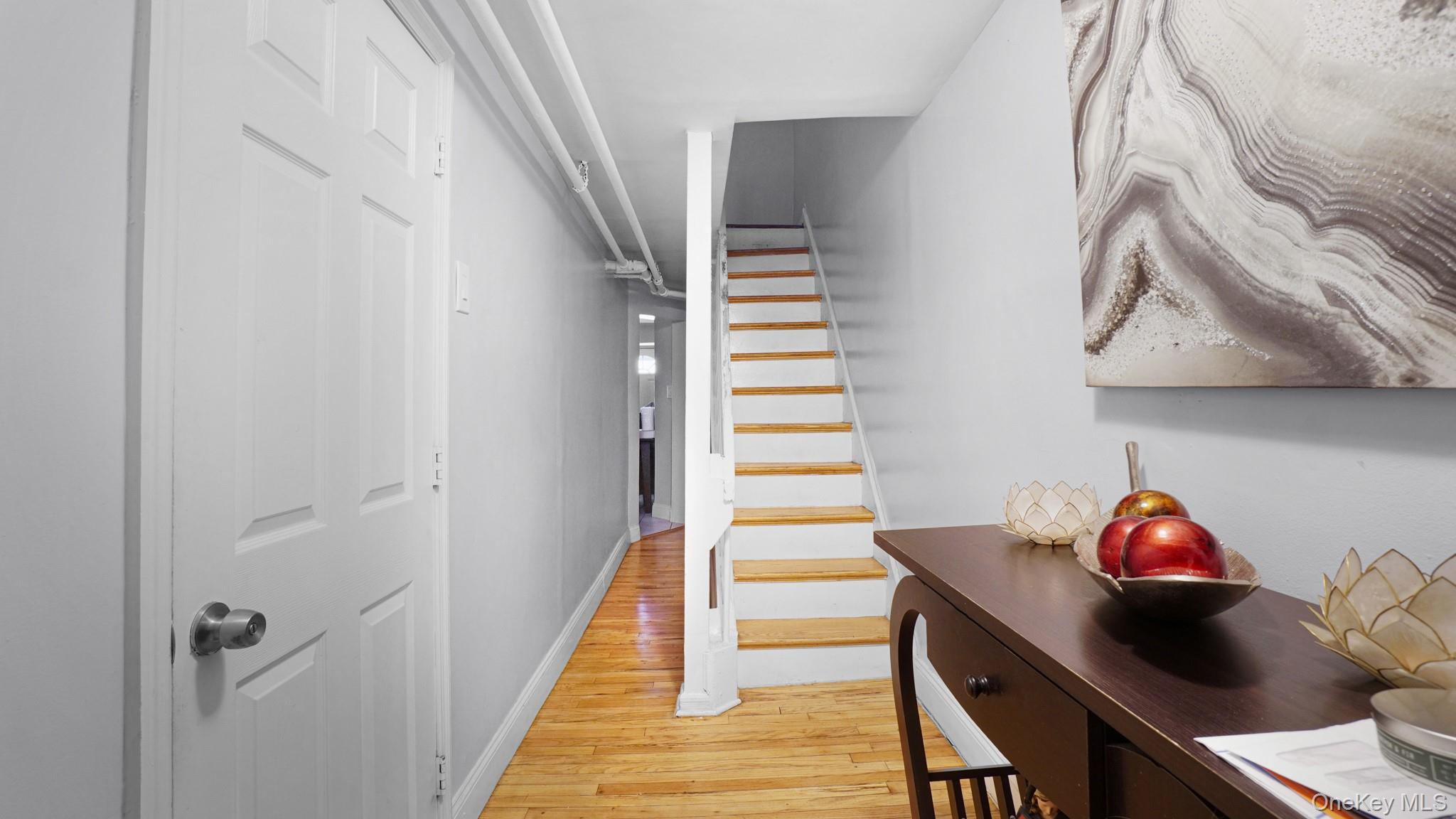 120 4th Avenue Property Photo 9