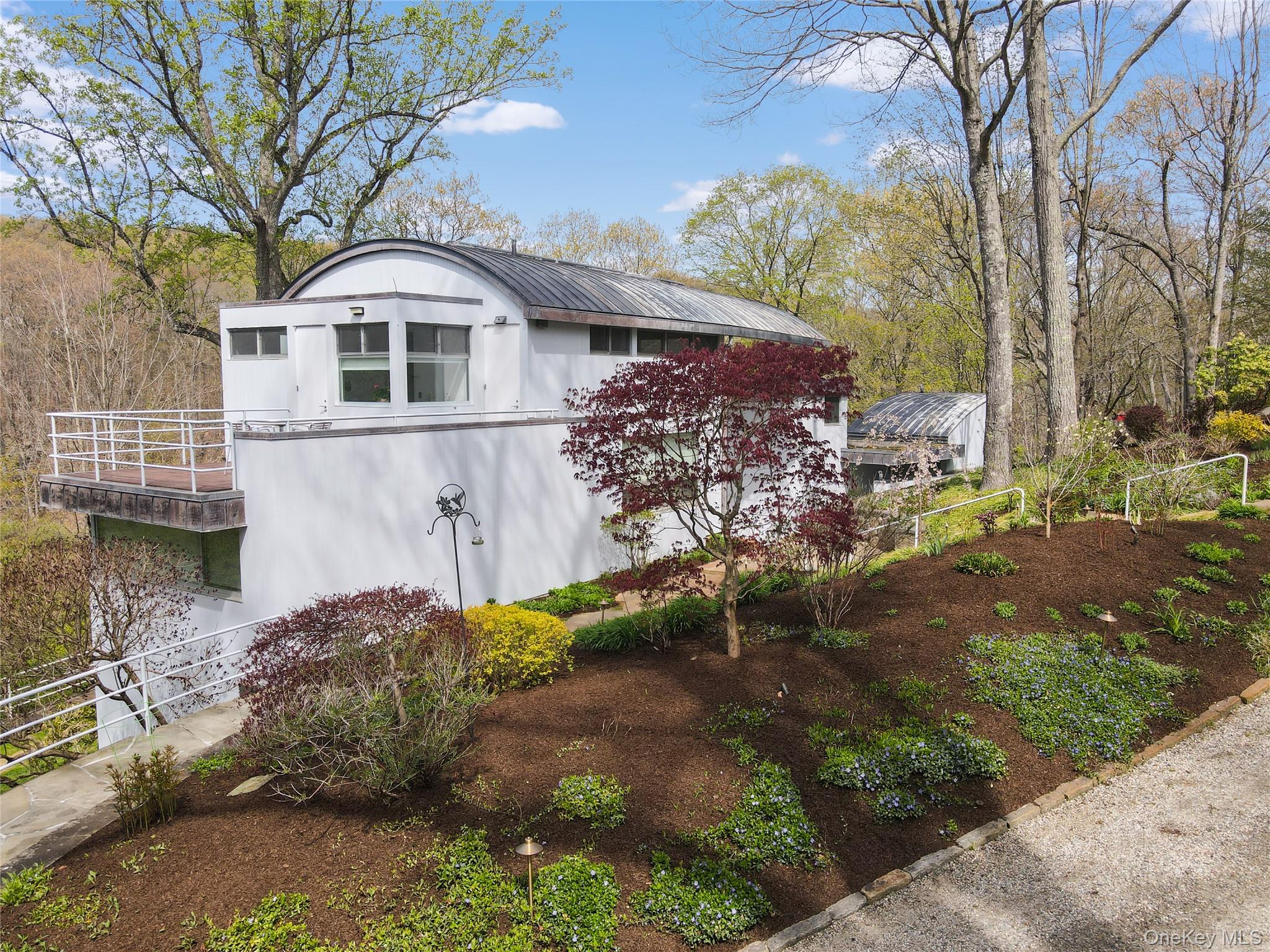54 Cross Pond Road Property Photo 3
