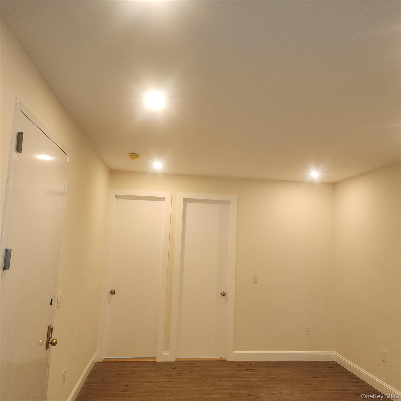 93 Elliott Avenue 2 Property Photo 3