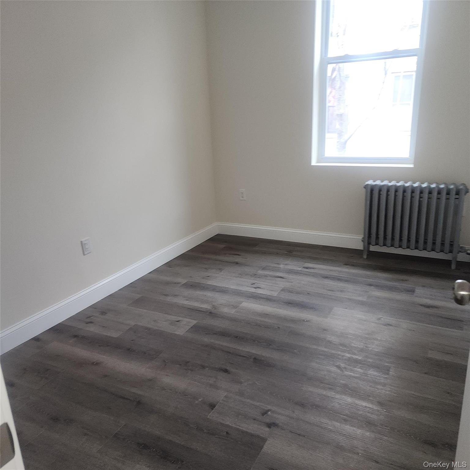 93 Elliott Avenue 2 Property Photo 9