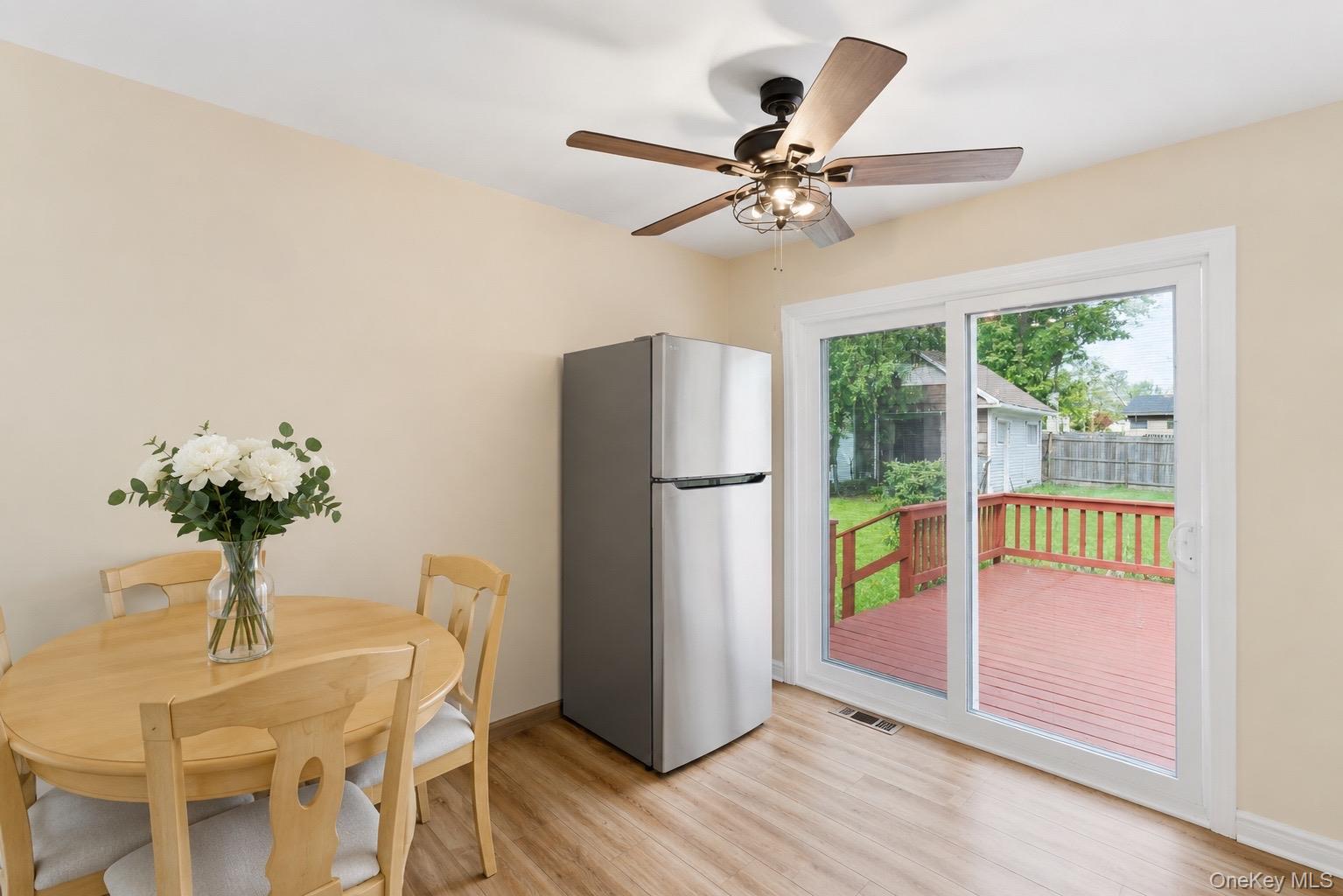 1016 Howells Road Property Photo 4