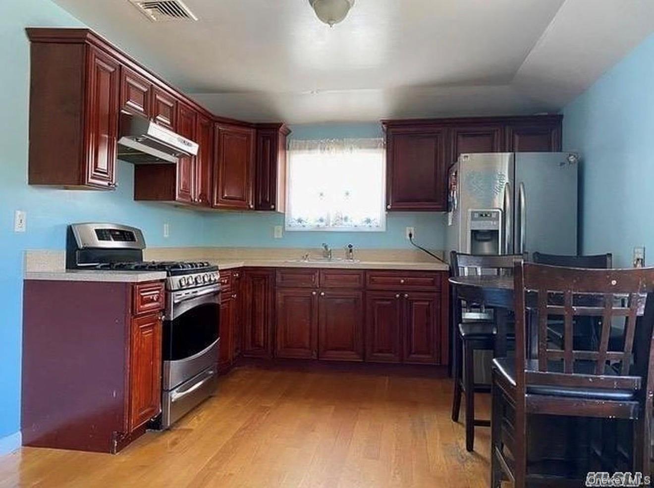 16220 104th Street Property Photo 10