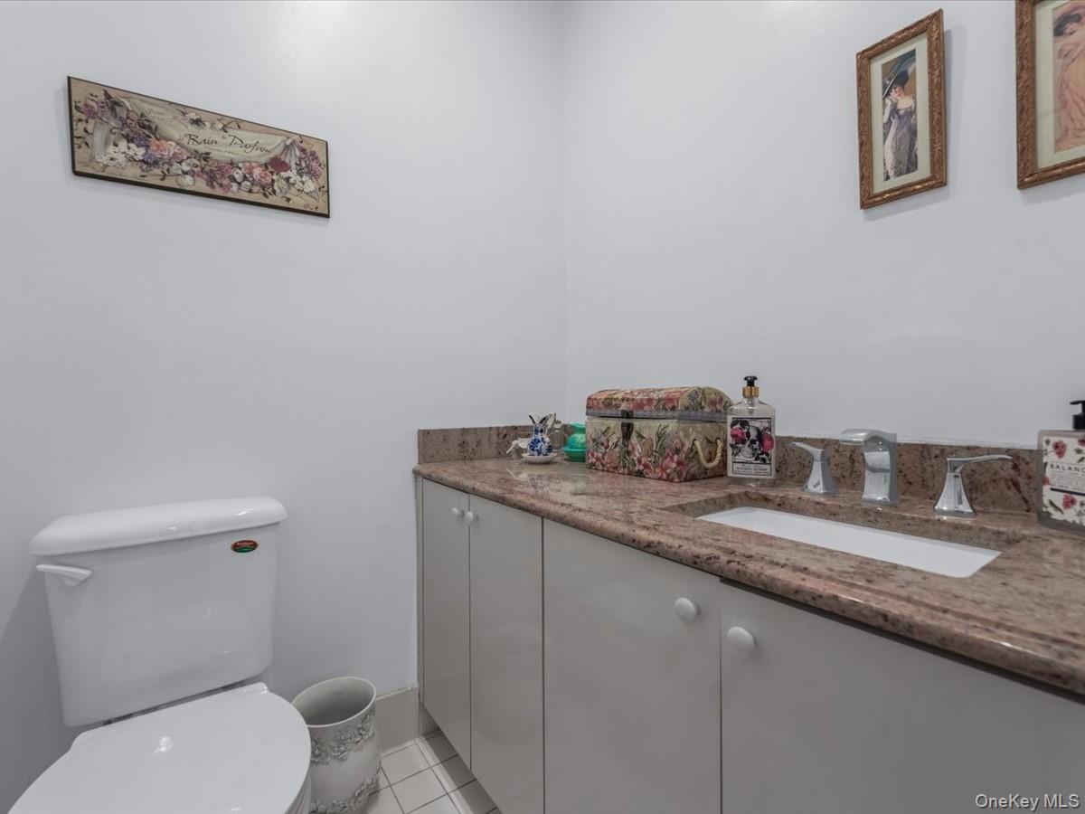 1 Kensington Gate Ph 14 Property Photo 16