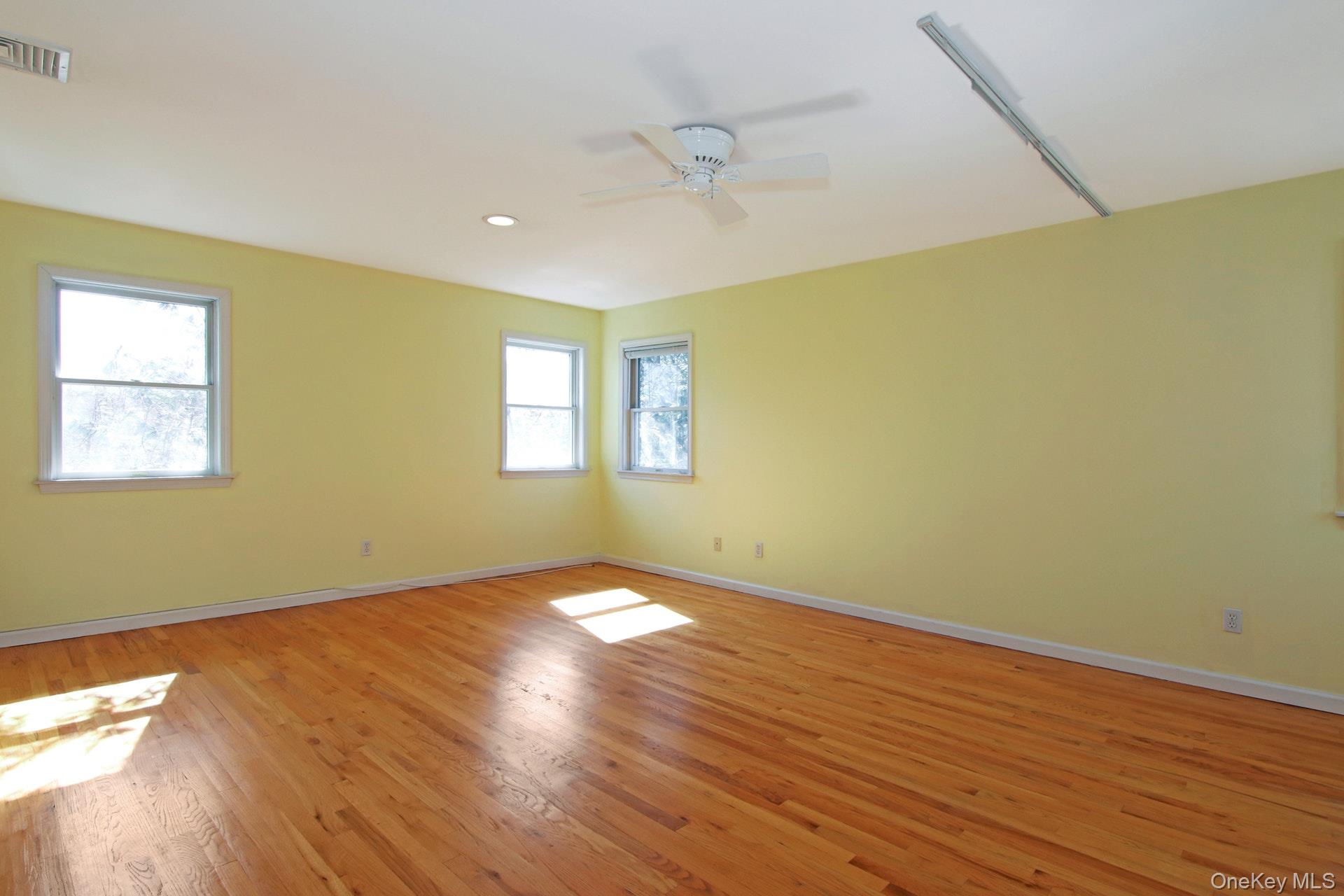 4 Manor Place Property Photo 18