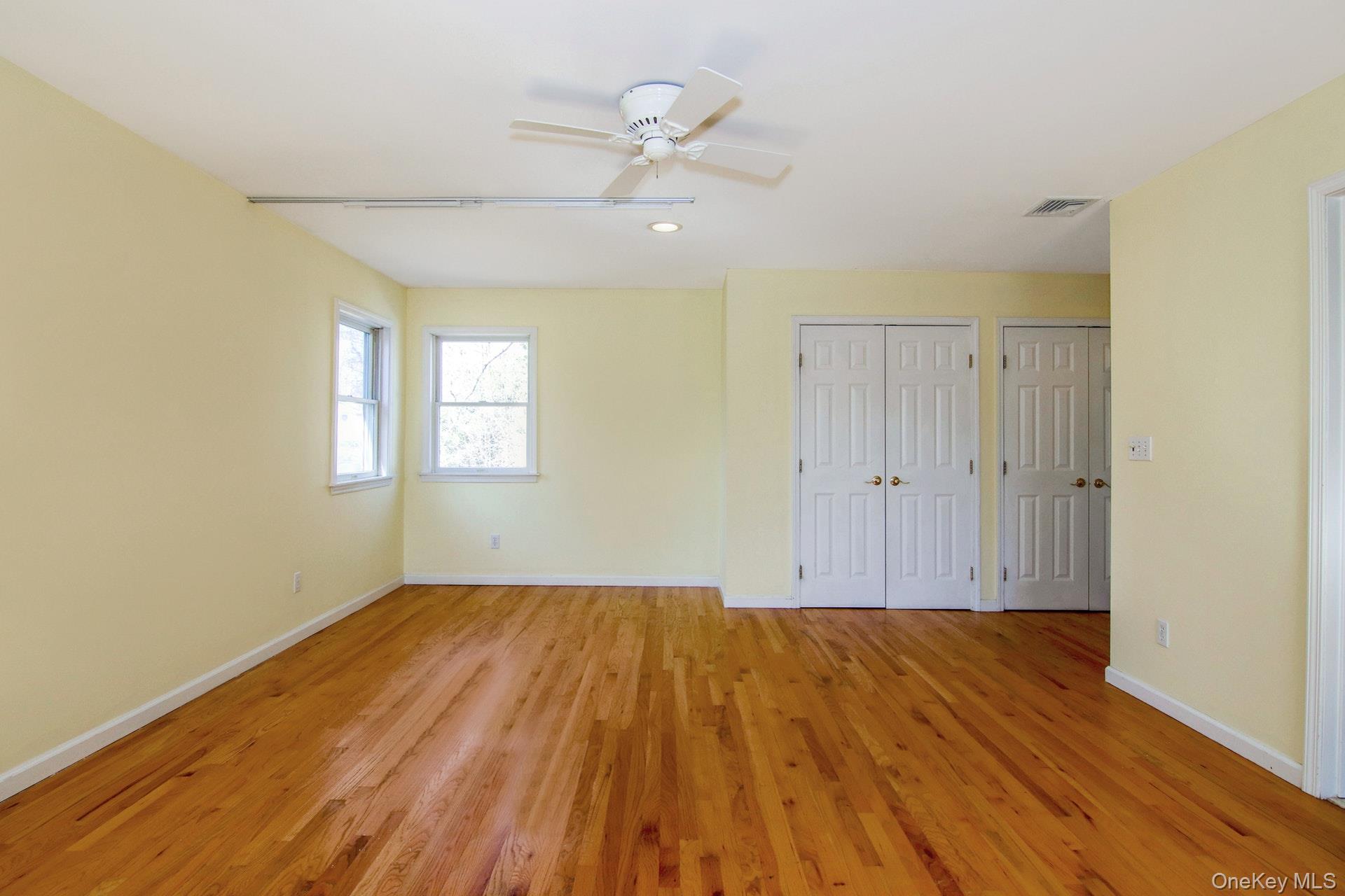 4 Manor Place Property Photo 19