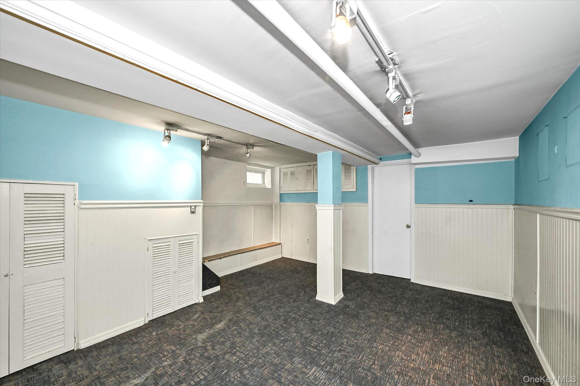 32-17 Murray Street Property Photo 14