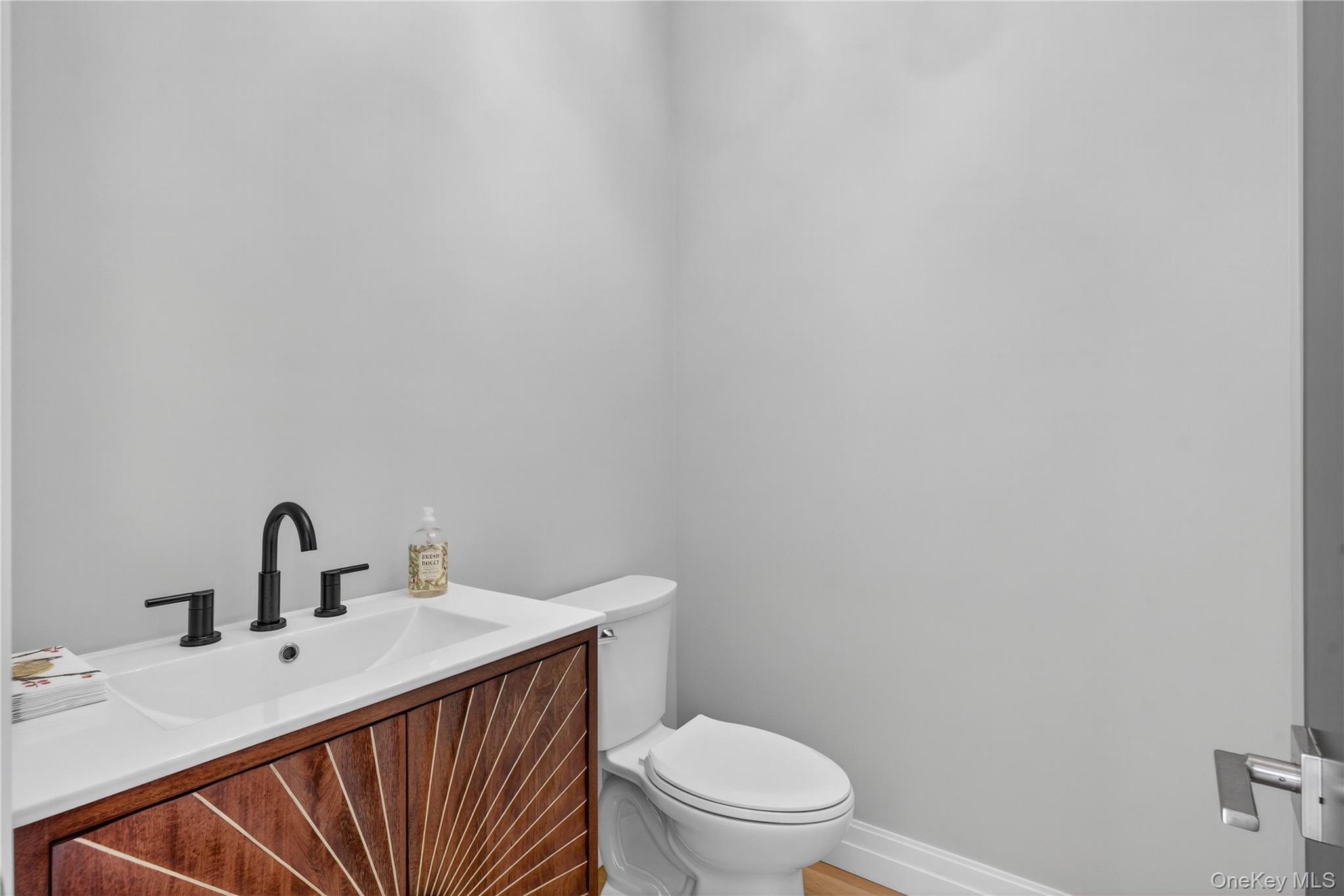 14 Warwick Isle Boulevard Property Photo 7